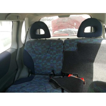 mitsubishi space runner (n60) del año 2003