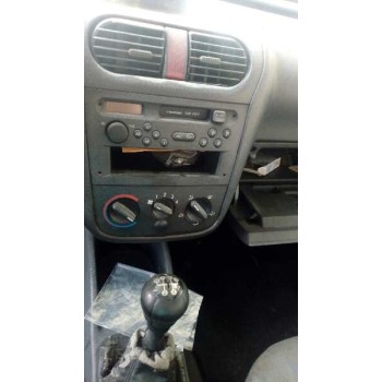 opel combo (corsa c) del año 2002