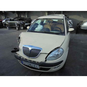 lancia ypsilon (101) del año 2004