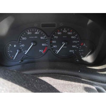 peugeot 206 berlina del año 2002