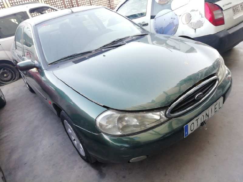 ford mondeo berlina (gd) del año 2000