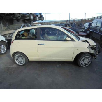 lancia ypsilon (101) del año 2004