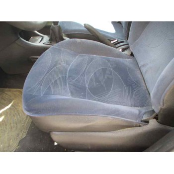 peugeot 206 berlina del año 2002