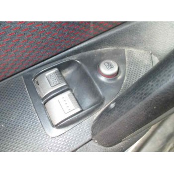 honda civic berlina 3 (ep1/2) del año 2004