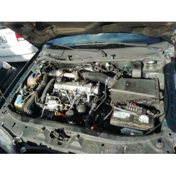 skoda octavia berlina (1u2) del año 1998