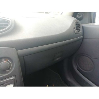 renault clio iii del año 2009