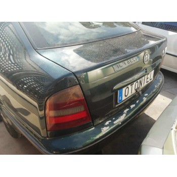 skoda octavia berlina (1u2) del año 1998