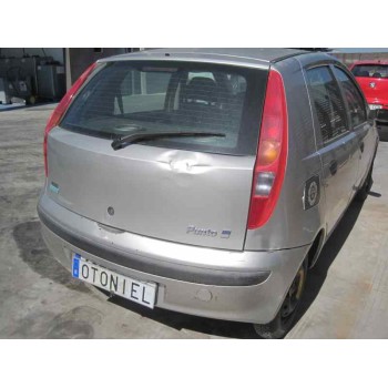 fiat punto berlina (188) del año 2001