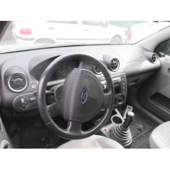 ford fiesta (cbk) del año 2003