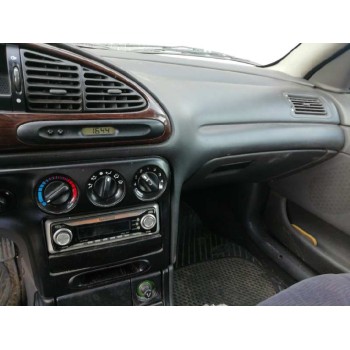 ford mondeo berlina (gd) del año 2000