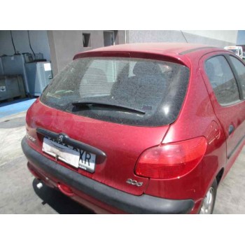 peugeot 206 berlina del año 2002