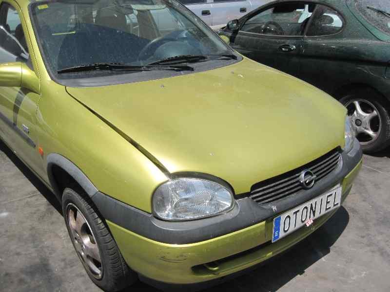 opel corsa b del año 2000