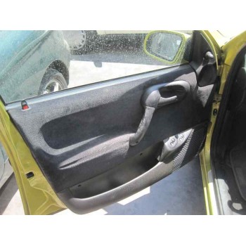 opel corsa b del año 2000