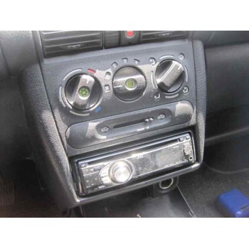 opel corsa b del año 2000