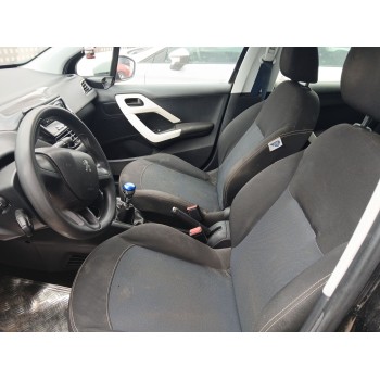 peugeot 208 i (ca_, cc_) del año 2015