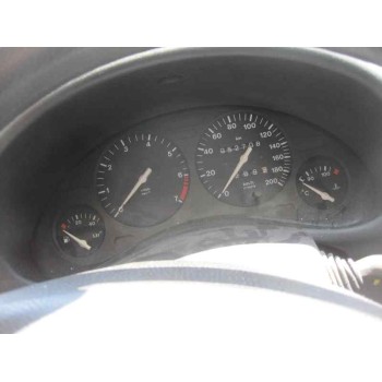 opel corsa b del año 2000