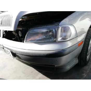 volvo s40 berlina del año 1998