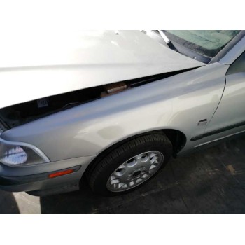 volvo s40 berlina del año 1998