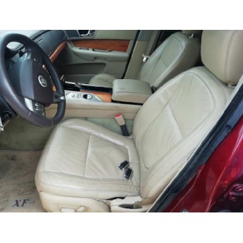 jaguar xf del año 2010