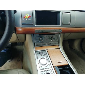 jaguar xf del año 2010