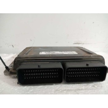 Recambio de centralita motor uce para volvo v40 familiar 1.6 referencia OEM IAM S118245001D P30614602 