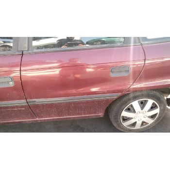 opel astra f berlina del año 1995