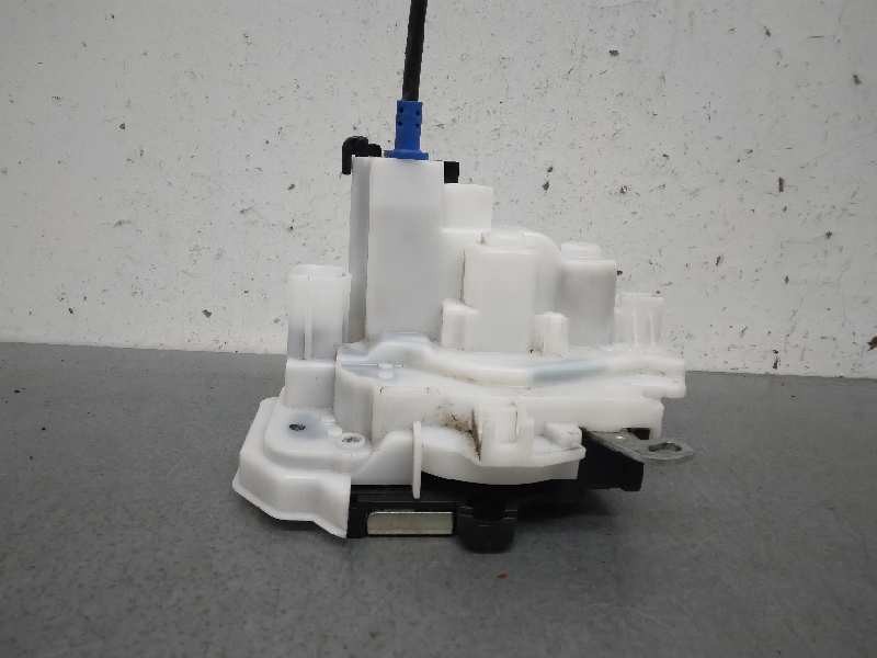 Recambio de cerradura puerta delantera derecha para fiat qubo (300) dynamic referencia OEM IAM  5 PINES 