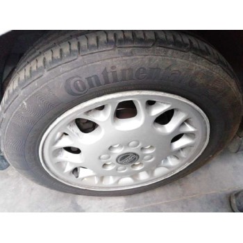 volvo s40 berlina del año 1998