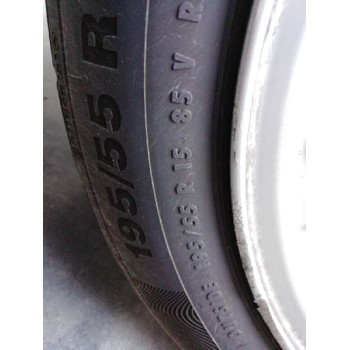 volvo s40 berlina del año 1998