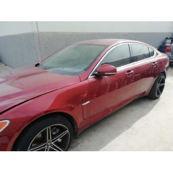 jaguar xf del año 2010