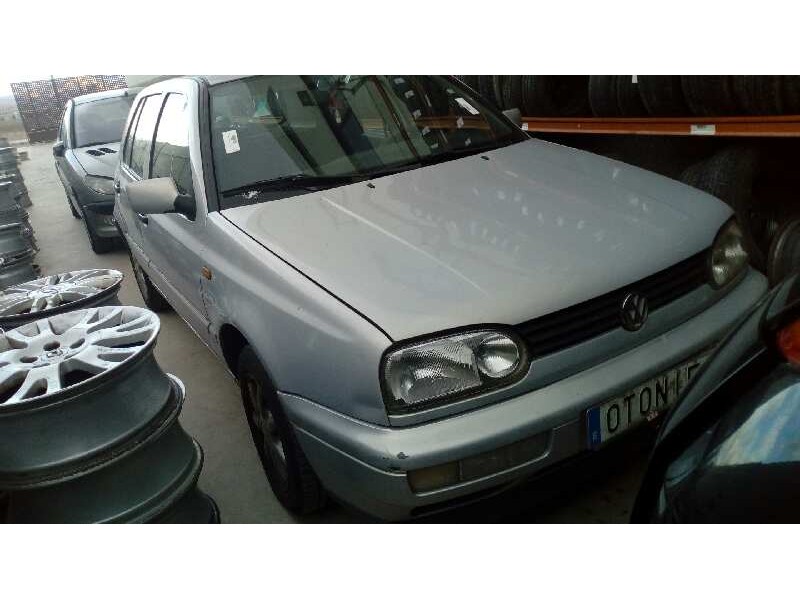 VOLKSWAGEN GOLF III BERLINA (1H1)