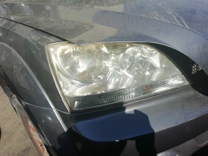Recambio de faro derecho para kia sorento 2.5 crdi cat referencia OEM IAM   