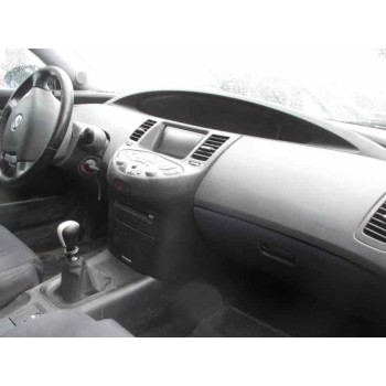 nissan primera berlina (p12) del año 2005