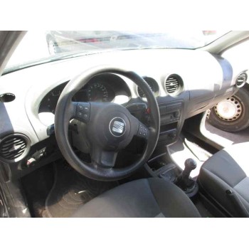 seat ibiza (6l1) del año 2004