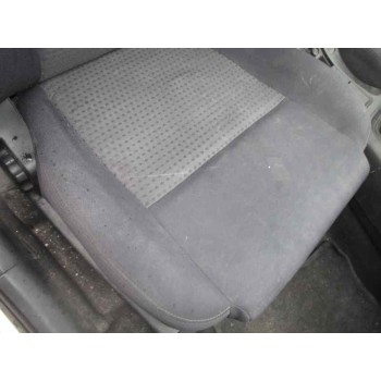 nissan primera berlina (p12) del año 2005