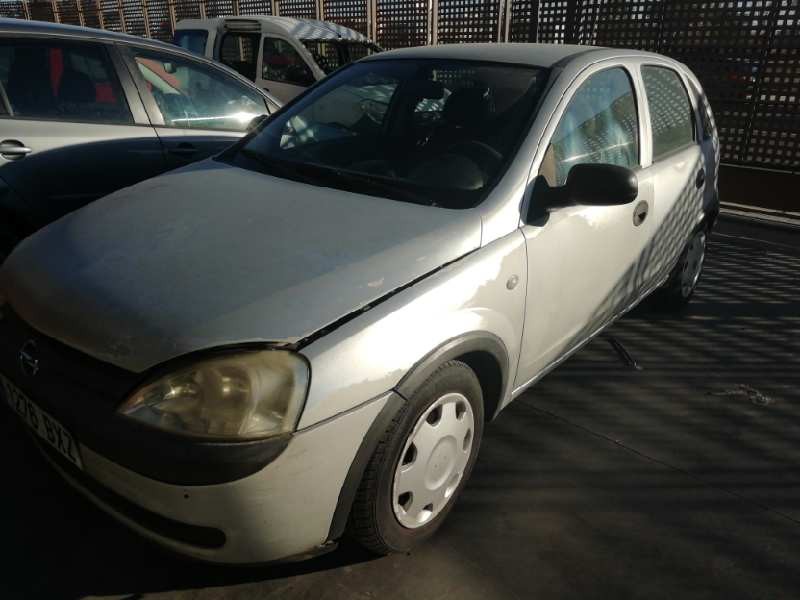 opel corsa c del año 2002
