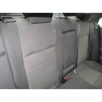 nissan primera berlina (p12) del año 2005