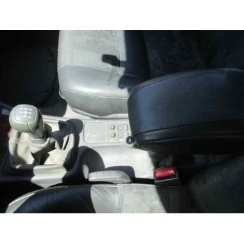 volvo s40 berlina del año 1999