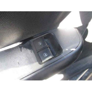 seat ibiza (6l1) del año 2004