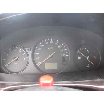 ford fiesta berlina del año 2002