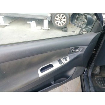 toyota corolla (e12) del año 2004