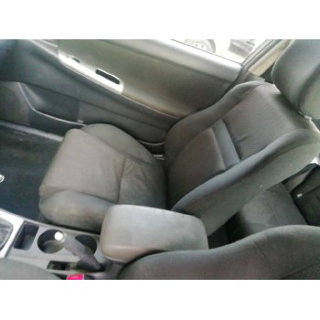 toyota corolla (e12) del año 2004