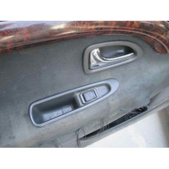 volvo s40 berlina del año 1999