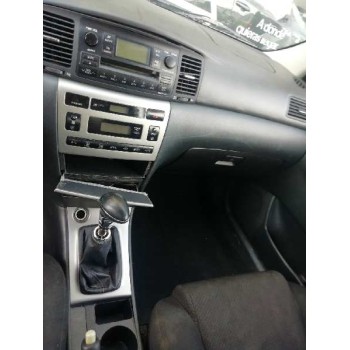 toyota corolla (e12) del año 2004