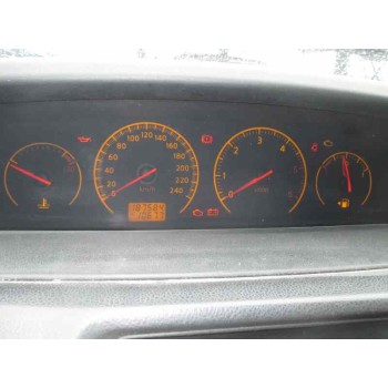 nissan primera berlina (p12) del año 2005