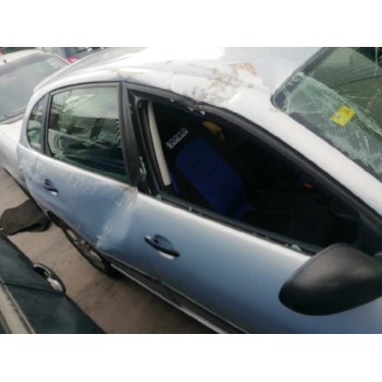 seat ibiza (6l1) del año 2003