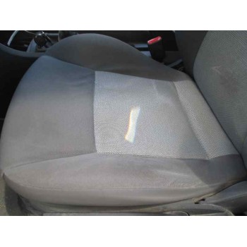 seat ibiza (6l1) del año 2004