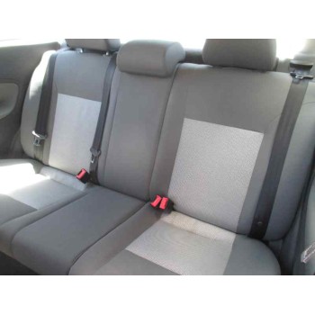 seat ibiza (6l1) del año 2004