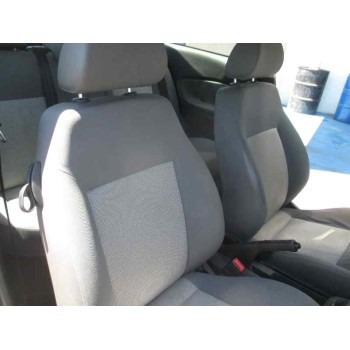 seat ibiza (6l1) del año 2004