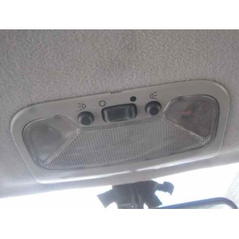 ford fiesta berlina del año 2002